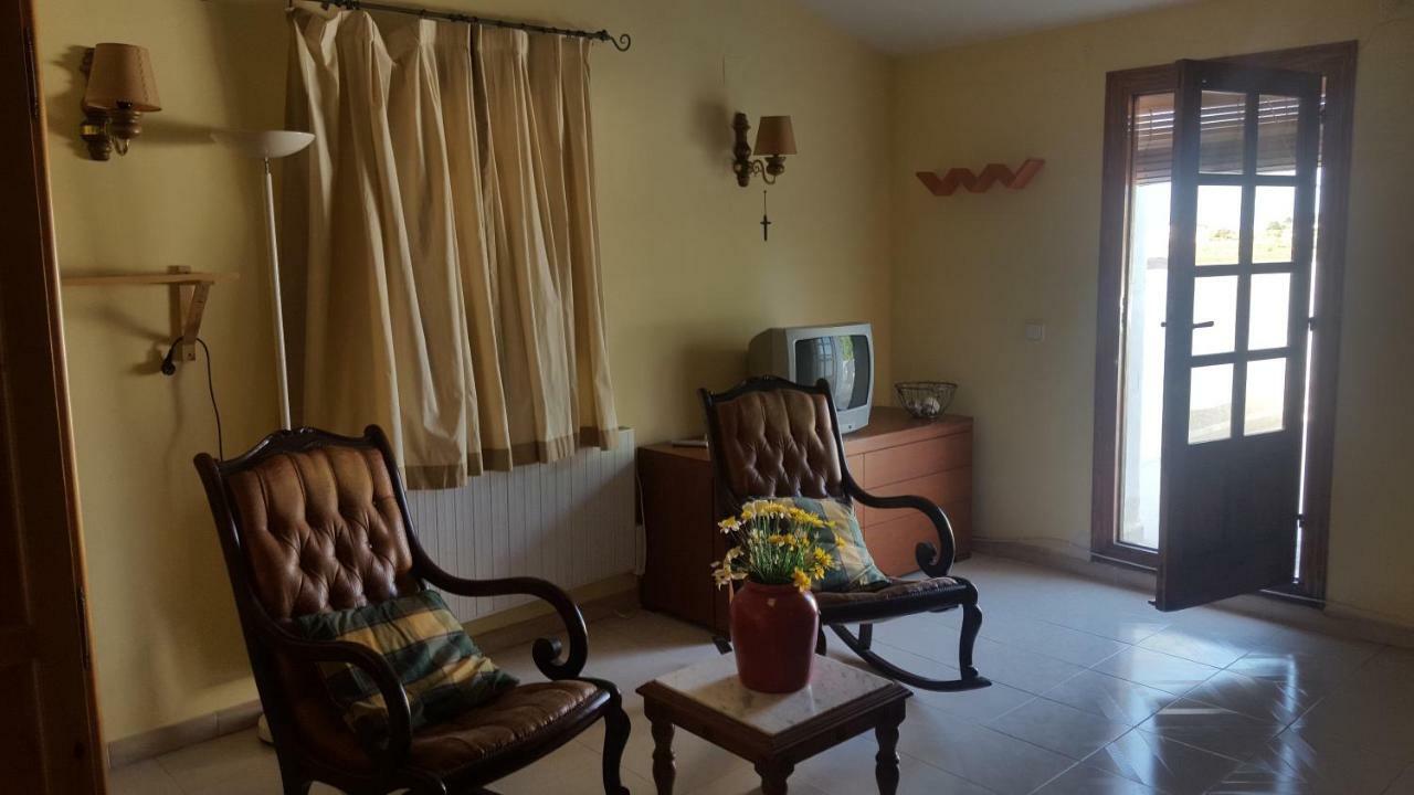 Estudio En Teulada Luaran gambar